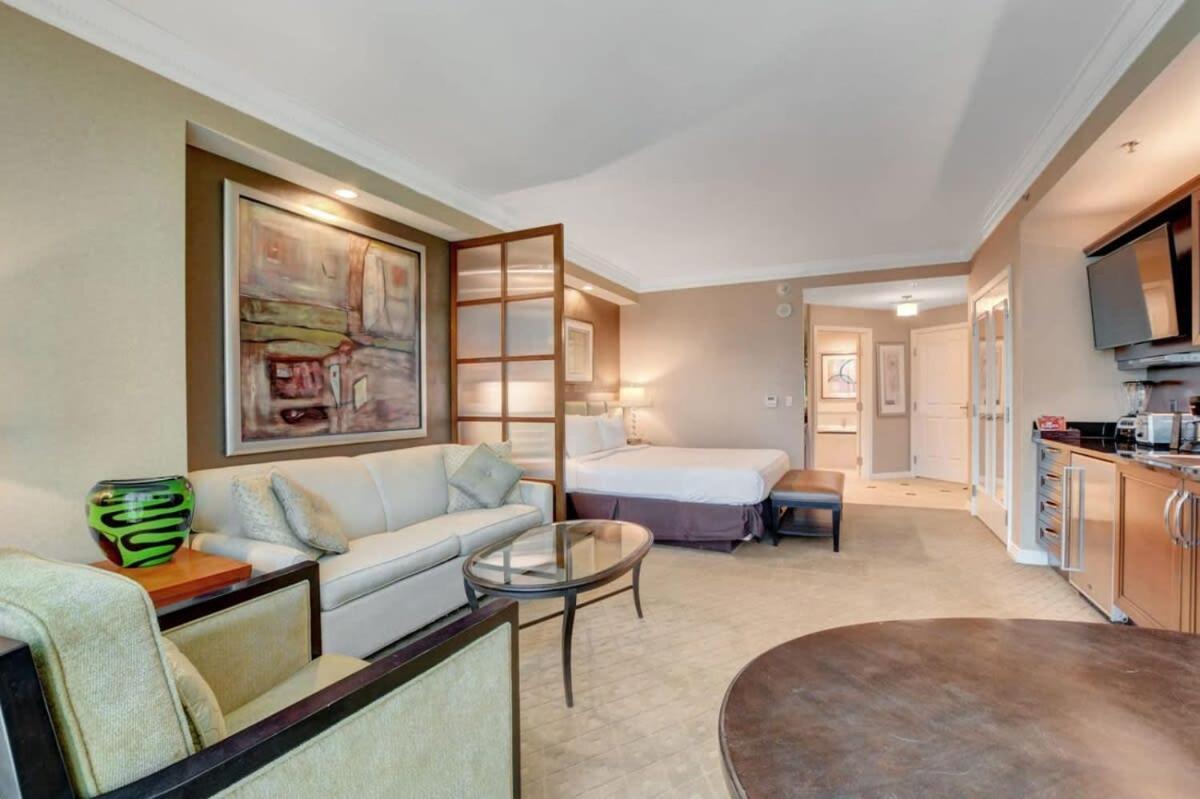 Mgm Signature-21-703 Strip View Jacuzzi Studio Las Vegas Bagian luar foto