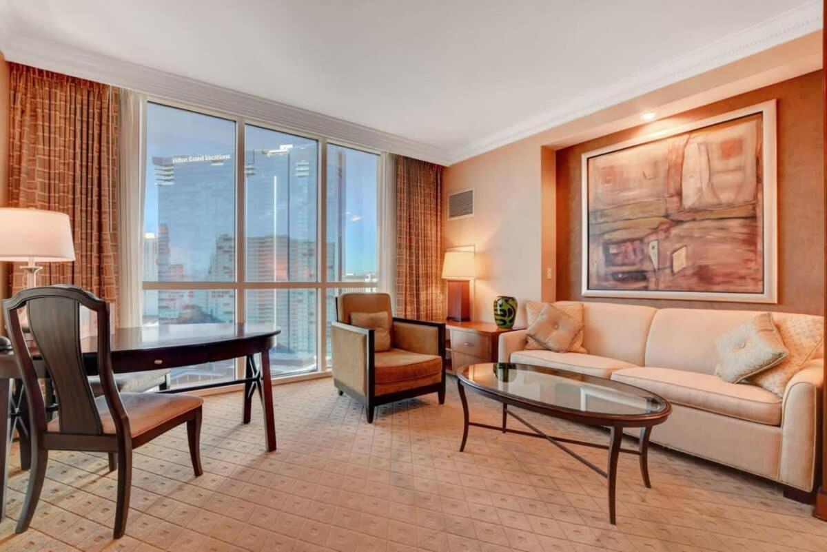 Mgm Signature-21-703 Strip View Jacuzzi Studio Las Vegas Bagian luar foto