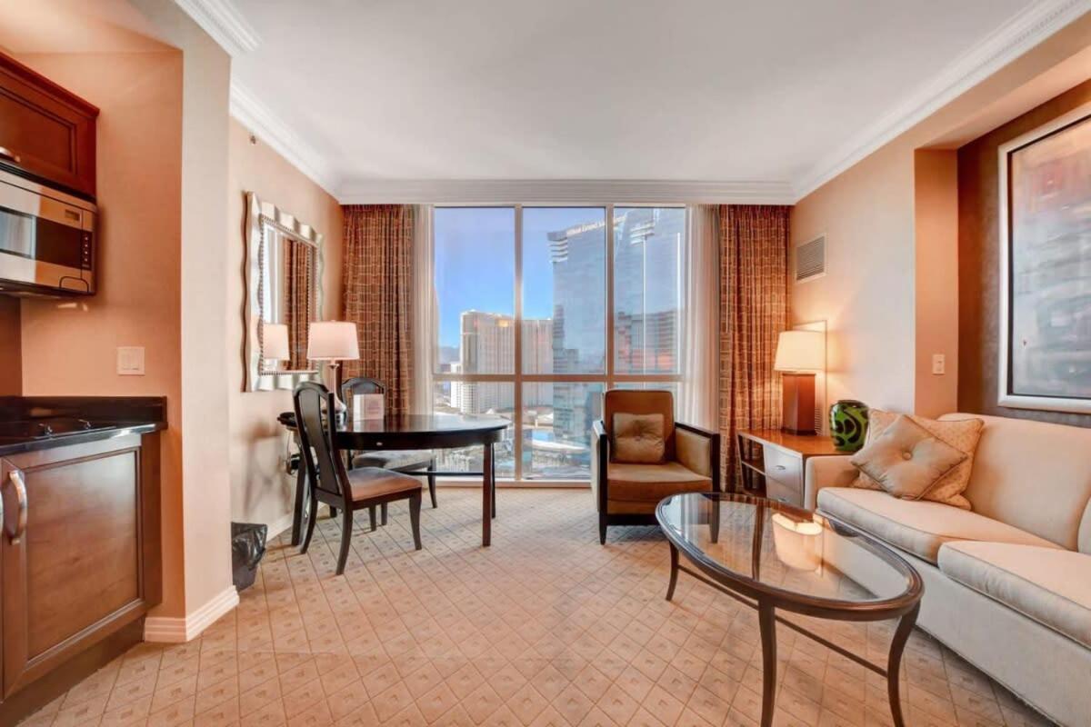 Mgm Signature-21-703 Strip View Jacuzzi Studio Las Vegas Bagian luar foto