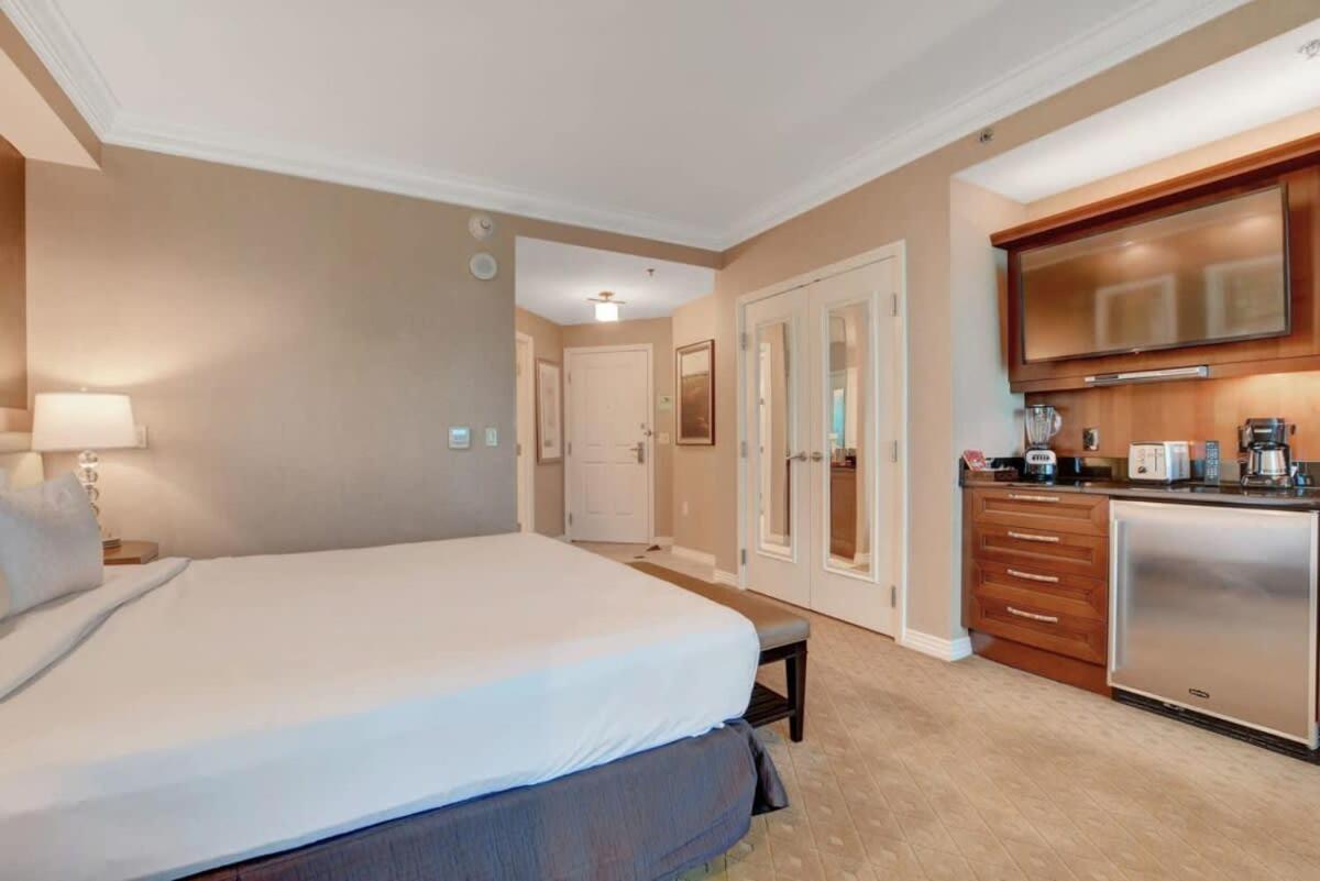 Mgm Signature-21-703 Strip View Jacuzzi Studio Las Vegas Bagian luar foto