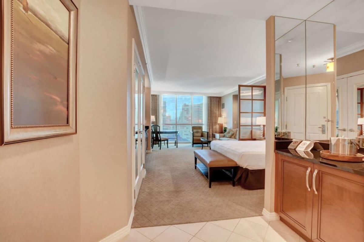 Mgm Signature-21-703 Strip View Jacuzzi Studio Las Vegas Bagian luar foto